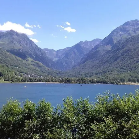 St Lary Proche Du Centre, Au Calme Avec Vue Montagne Apartamento